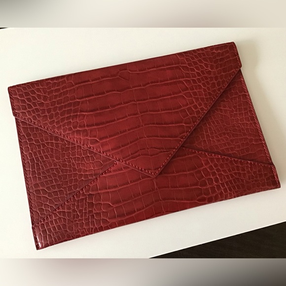 BANANA REPUBLIC Two(2) envelope clutch and wallet clutch. NWOT Never used. - Picture 2 of 8